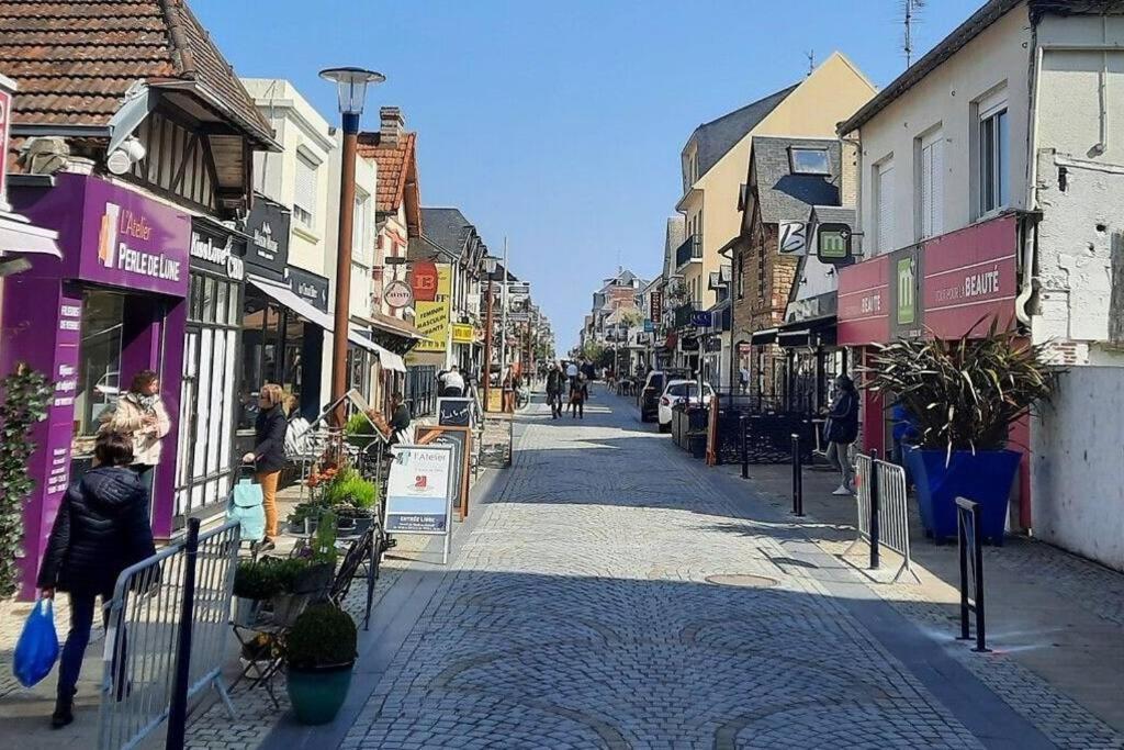 Appartement Ouistreham Proche Centre Et Plage Exterior photo